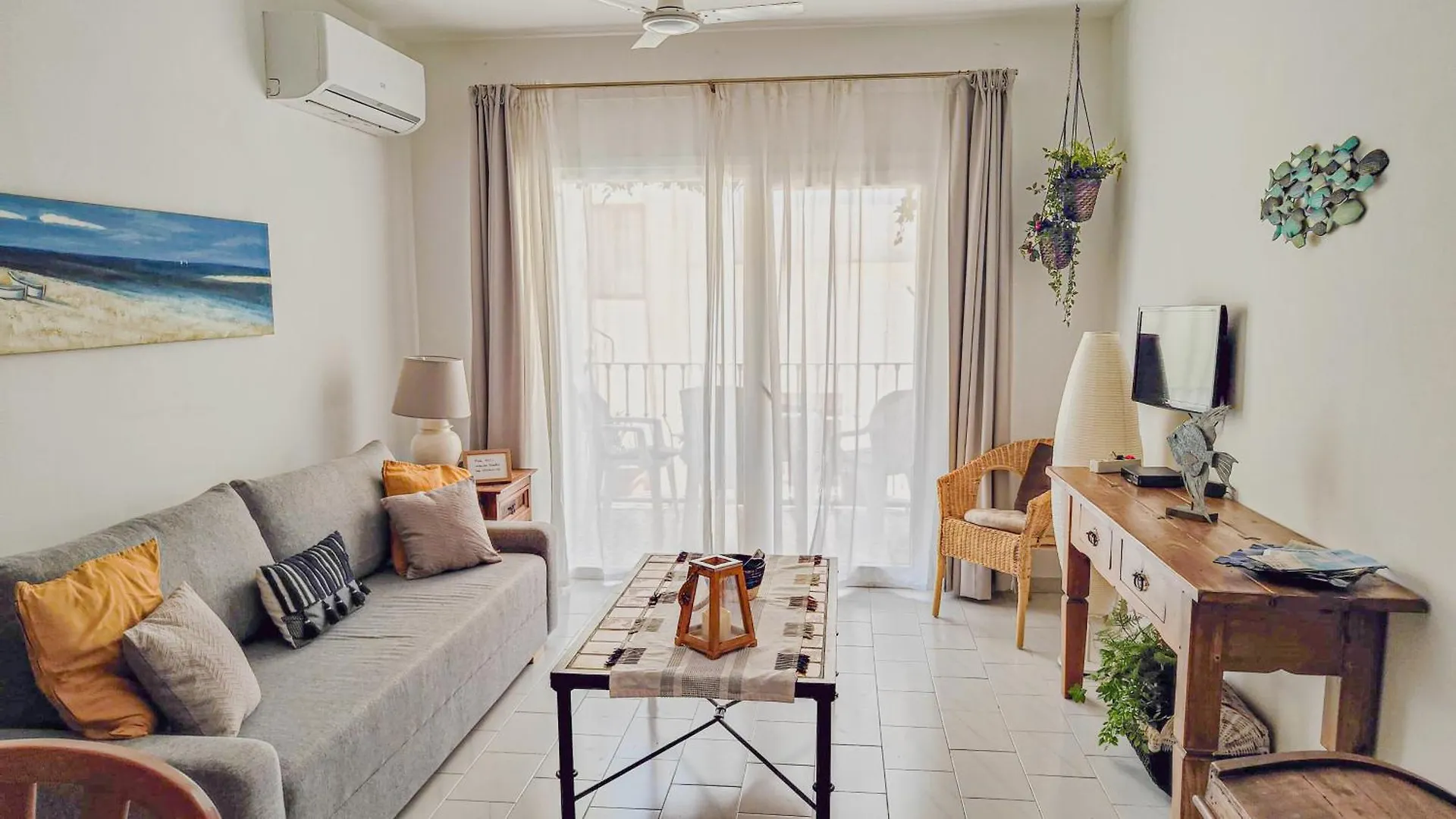 Bonito apartamento en playa de la Carihuela Torremolinos